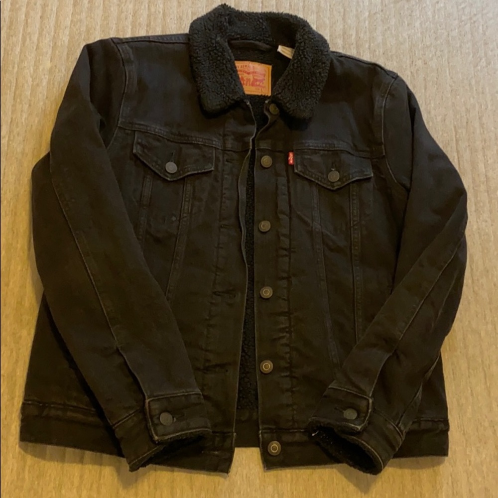 Levi’s Sherpa Trucker Jacket